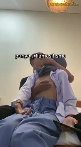 Top Viral ABG Hijab Hitam Badanya Mantep Banget Merintih Keenakan Tutorial Wiwik Top Trending Global Indonesia 2025